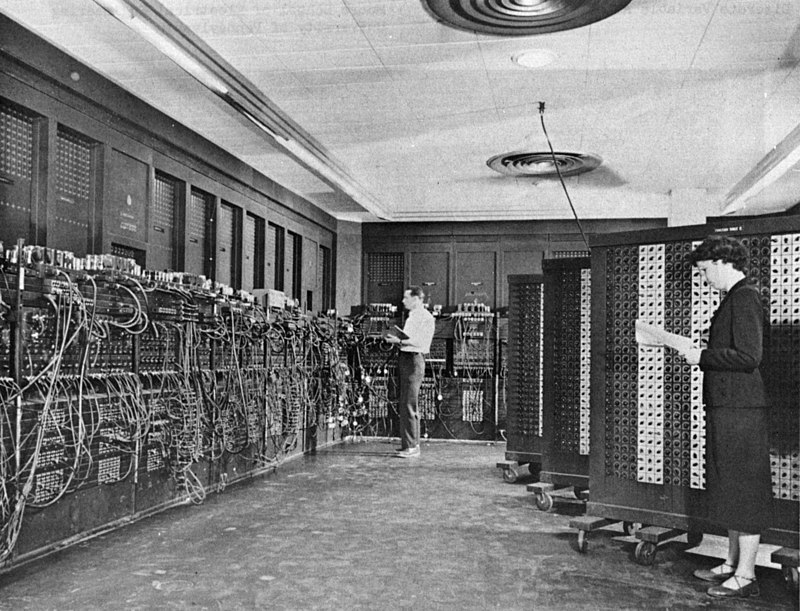 Der erste Computer der Welt: Wer war der Erfinder des Computers? - BMU
